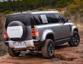 Land Rover Defender 110 P400 S Urban Pack [South Africa] '2020–pr.
