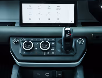 Interior Land Rover Defender 110 P400 S Urban Pack [UK-spec] '2020–pr.