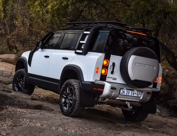 Land Rover Defender 110 P400 S Explorer Pack [South Africa] '2020–pr.