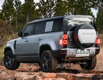Land Rover Defender 110 P400 S Urban Pack [South Africa] '2020–pr.