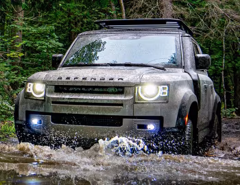 2020–pr. Land Rover Defender 110 P400 SE Urban Pack [North America] '2020–pr.