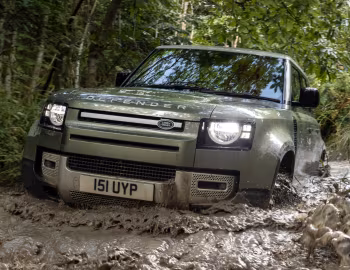 Land Rover Defender 110 P400e Urban Pack [UK-spec] '2020–pr.