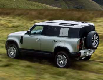 Land Rover Defender 110 P400e Urban Pack [UK-spec] '2020–pr.