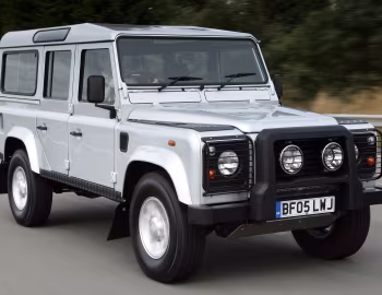 Land Rover Defender 110 Silver Limited Edition [UK-spec] '2005