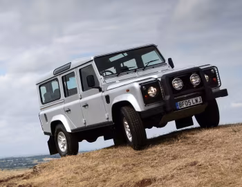Land Rover Defender 110 Silver Limited Edition [UK-spec] '2005