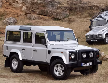 Land Rover Defender 110 Silver Limited Edition, Land Rover Defender 90 Station Wagon
