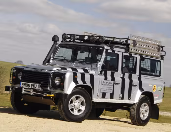 1991–2002 Land Rover Defender 110 Station Wagon [LHD] '1990–2002