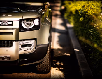 Land Rover Defender 110 Urban Pack [Japan] '2020–pr.