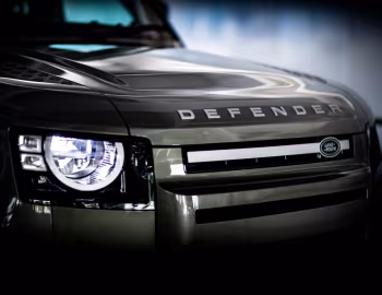Land Rover Defender 110 Urban Pack [Japan] '2020–pr.