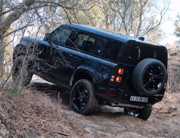 Land Rover Defender 110 V8 "Carpathian Edition" [South Africa] '2021–pr.