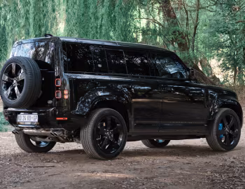 Land Rover Defender 110 V8 "Carpathian Edition" [South Africa] '2021–pr.
