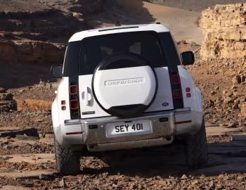 Land Rover Defender 130 "First Edition" [Worldwide] '2022