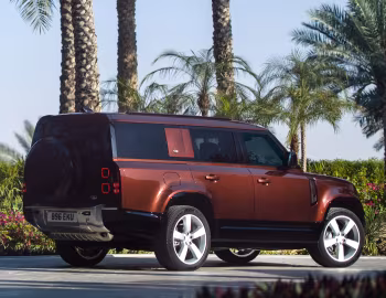 Land Rover Defender 130 P400 SE [Worldwide] '2022–pr.