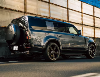 Land Rover Defender 130 V8 P500 [Japan] '2024–pr.