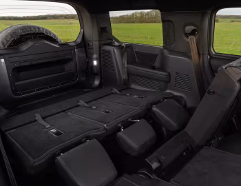 Interior Land Rover Defender 130 X-Dynamic [UK-spec] '2022–pr.