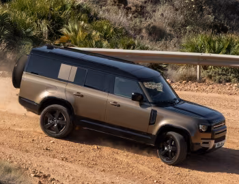Land Rover Defender 130 X [Worldwide] '2023–pr.
