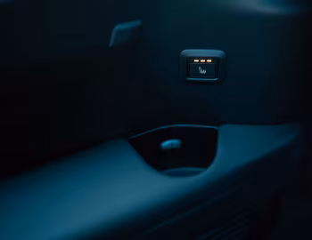 Interior Land Rover Defender 130 X D350 [Japan] '2024–pr.