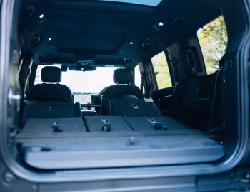 Porta-malas Land Rover Defender 130 X D350 [Japan] '2024–pr.