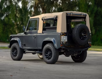 1998 Land Rover Defender 90 "City Black" '2025