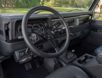 Interior 1998 Land Rover Defender 90 "City Black" '2025