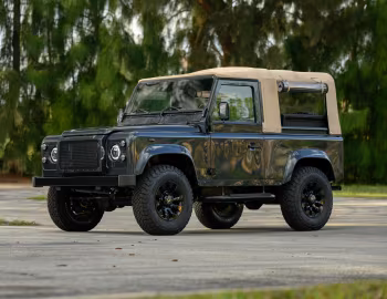 1998 Land Rover Defender 90 "City Black" '2025