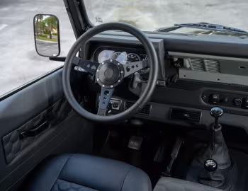 Interior 1998 Land Rover Defender 90 "City Black" '2025
