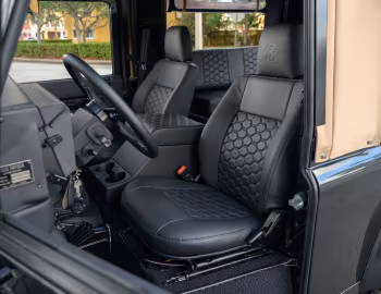 Interior 1998 Land Rover Defender 90 "City Black" '2025