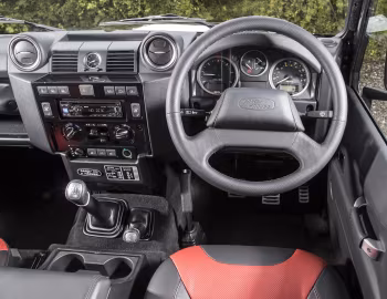Painel frontal Land Rover Defender 90 "Adventure" [UK-spec] '2015–16