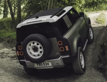 Land Rover Defender 90 D240 SE Explorer Pack [Worldwide] '2020–pr.