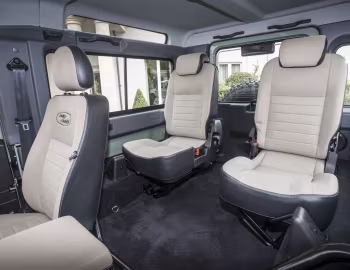 Interior Land Rover Defender 90 "Heritage" [UK-spec] '2015–16