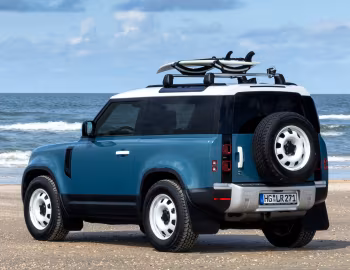 Land Rover Defender 90 "Marine Blue Edition" [Germany] '2023