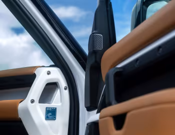 Interior Land Rover Defender 90 "Marine Blue Edition" [Germany] '2023
