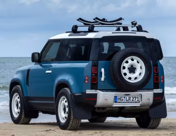 Land Rover Defender 90 "Marine Blue Edition" [Germany] '2023