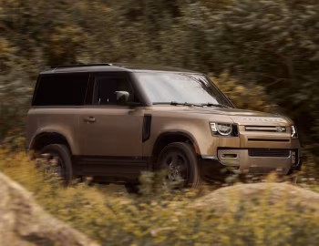 2021–pr. Land Rover Defender 90 P400 X-Dynamic [North America] '2021–pr.