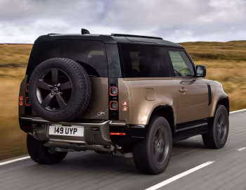 Land Rover Defender 90 P400 X [UK-spec] '2020–pr.