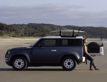 Land Rover Defender 90 "Pacific Blue Edition" [Australia] '2024