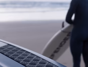 Land Rover Defender 90 "Pacific Blue Edition" [Australia] '2024