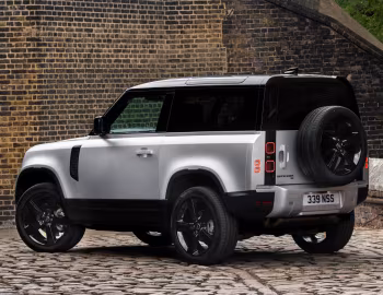 Land Rover Defender 90 P300 SE Urban Pack [UK-spec] '2020–pr.