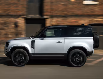Logotipo Land Rover Defender 90 P300 SE Urban Pack [UK-spec] '2020–pr.