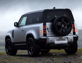 Land Rover Defender 90 P300 SE Urban Pack [UK-spec] '2020–pr.