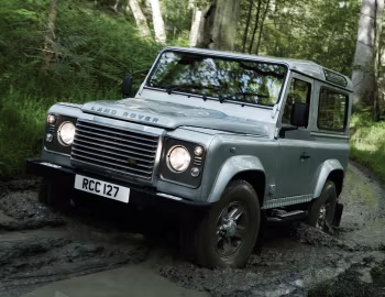 Land Rover Defender 90 Station Wagon [UK-spec] '2006–16