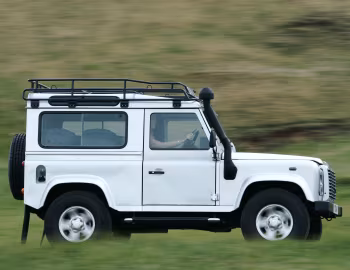 2003–06 Land Rover Defender 90 Station Wagon [UK-spec] '2002–06