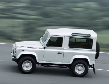 Land Rover Defender 90 Station Wagon [UK-spec] '2006–16