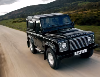 Land Rover Defender 90 Station Wagon [UK-spec] '2006–16