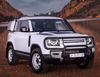 Land Rover Defender 90 Urban Pack [South Africa] '2021–pr.