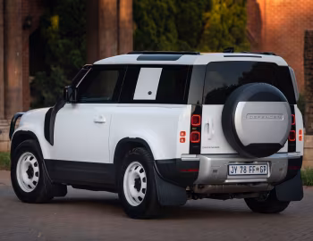 Land Rover Defender 90 Urban Pack [South Africa] '2021–pr.