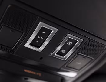 Interior 2022–pr. Land Rover Defender 90 V8 "Carpathian Edition" [North America] '2021–pr.