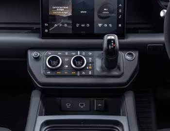 Interior Land Rover Defender 90 V8 "Carpathian Edition" [UK-spec] '2021–pr.