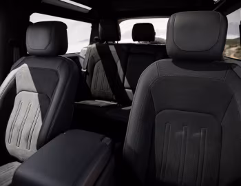 Interior 2022–pr. Land Rover Defender 90 V8 "Carpathian Edition" [North America] '2021–pr.
