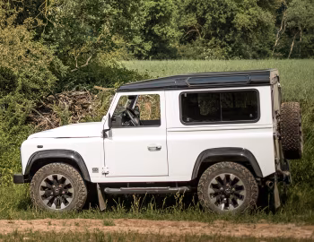 Land Rover Defender 90 Works V8 [EU-spec] '2018